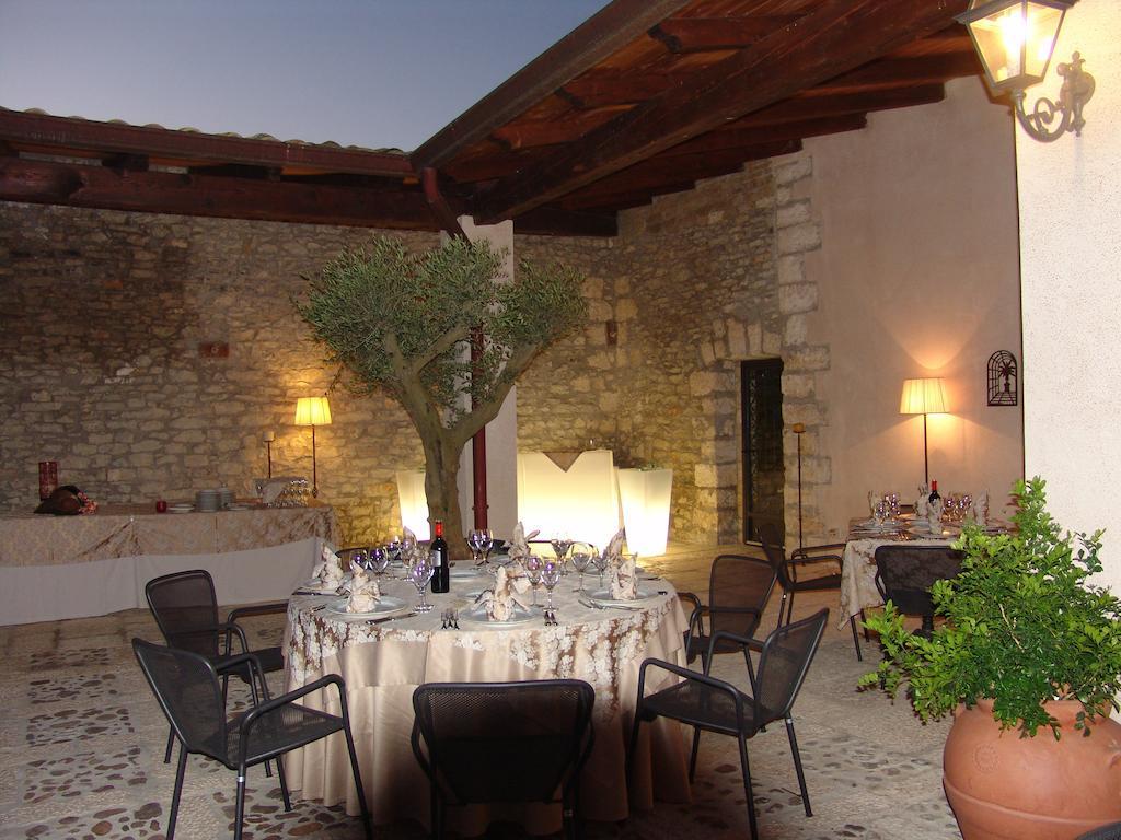 Hotel Relais Angimbe Calatafimi Exterior foto